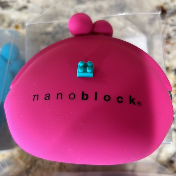 Nano Handbags - Set of 4 Nano block snap purse. iPhone cords, coins, jewelry. Etc.